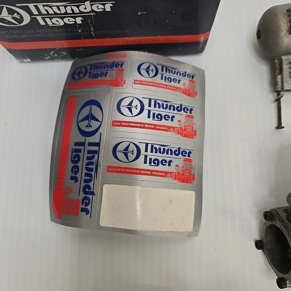 Thunder Tiger Engine And More‎ Estate Lot RC Engine PARTS